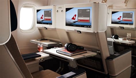 boeing 777-300er swiss premium economy